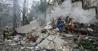 ট্রাম্পের হুমকির পরদিনই রাশিয়ার ভয়াবহ হামলা; যুক্তরাষ্ট্রের সঙ্গে অস্ত্র চুক্তির পথে ইউক্রেন
